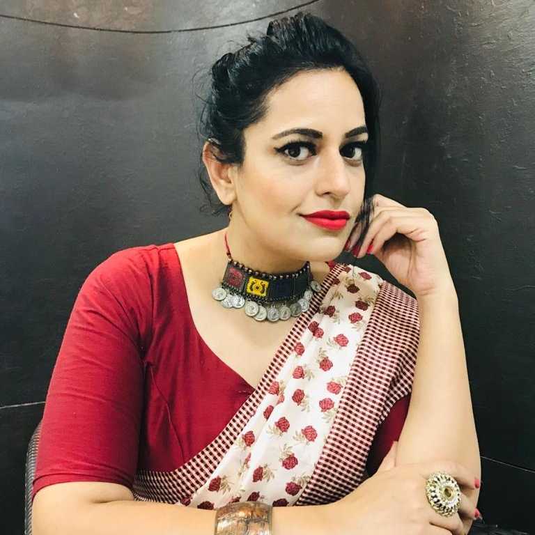 Celebrity Priyamvada Singh - Tring India