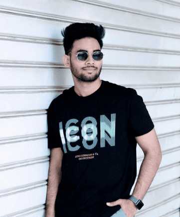 Celebrity Mohit Tiwari- Tring India