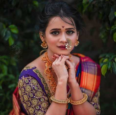 Celebrity Madhura Joshi - Tring India