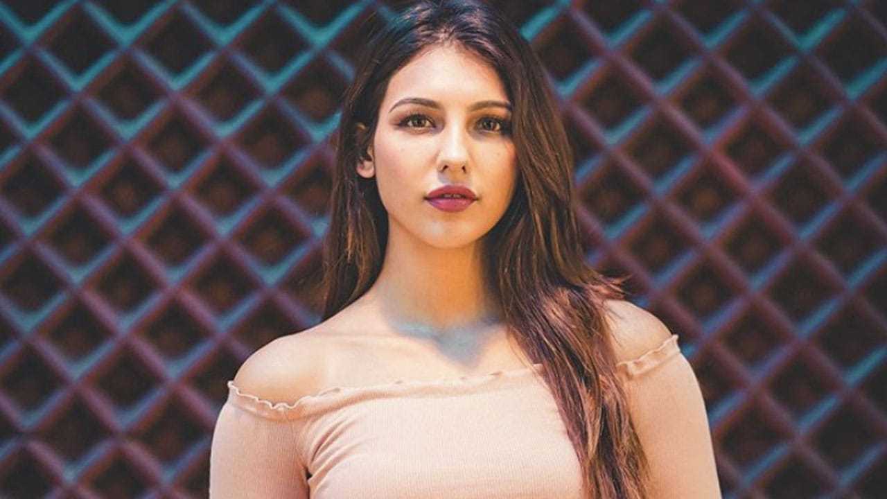 Celebrity Nibeditaa Paal - Tring India