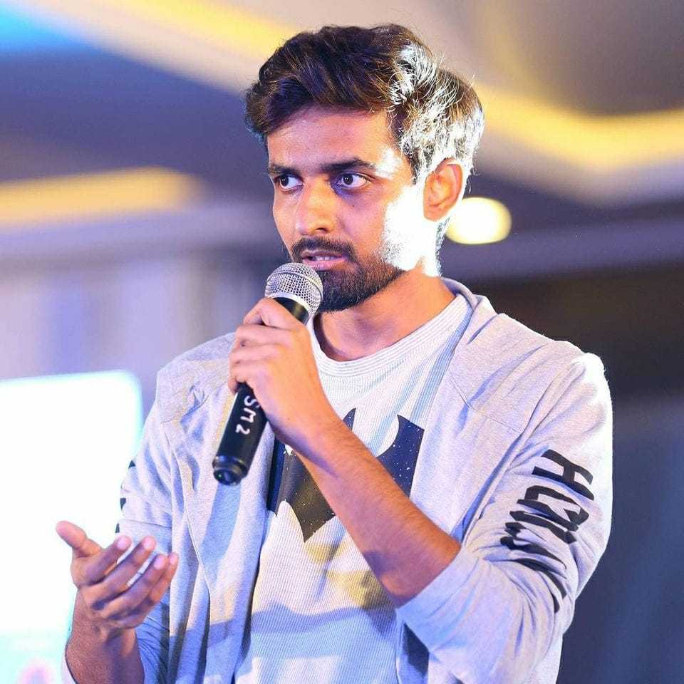 Celebrity Abhishek Walia - Tring India
