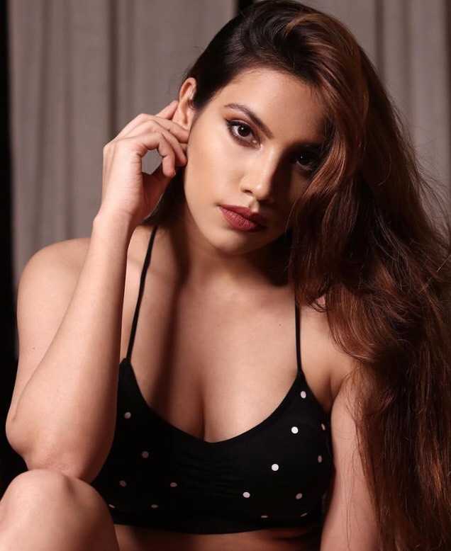 Celebrity Purbasha Das - Tring India