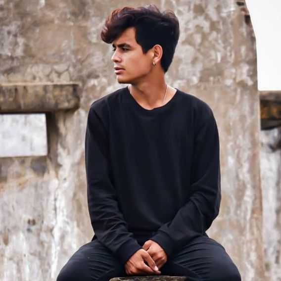 Celebrity Rajkumar Karki - Tring India