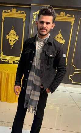 Celebrity Rusty Robiin- Tring India