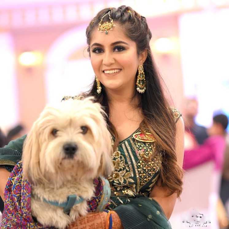 Celebrity Sugandha Sood - Tring India