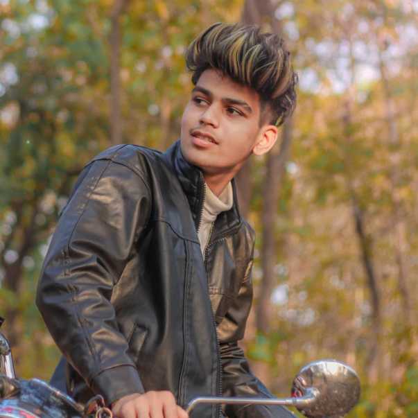 Celebrity Sachin Giri - Tring India