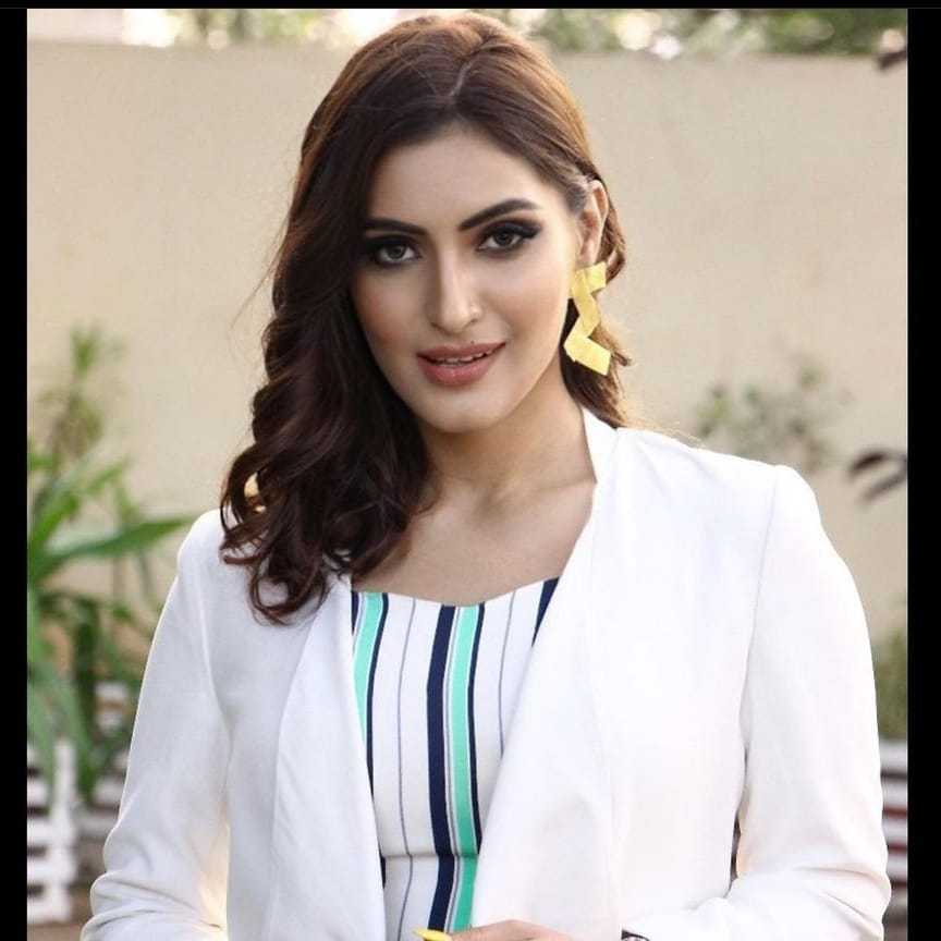 Celebrity Shivanggi Verma - Tring India