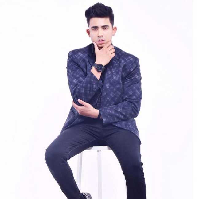 Celebrity Jatin Pratap - Tring India