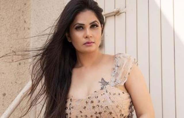 Celebrity Aabha Paul - Tring India