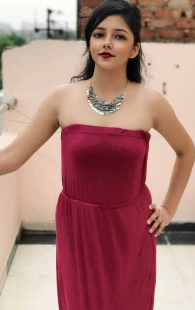 Celebrity Tanvi Singh- Tring India