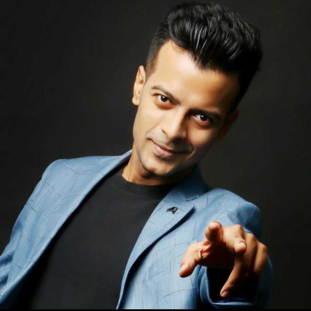 Celebrity Tejas Malode - Tring India