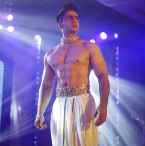 Celebrity Kumar Sharma - Tring India