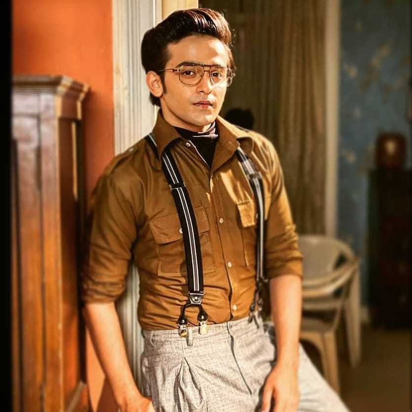 Celebrity Pravisht Mishra - Tring India