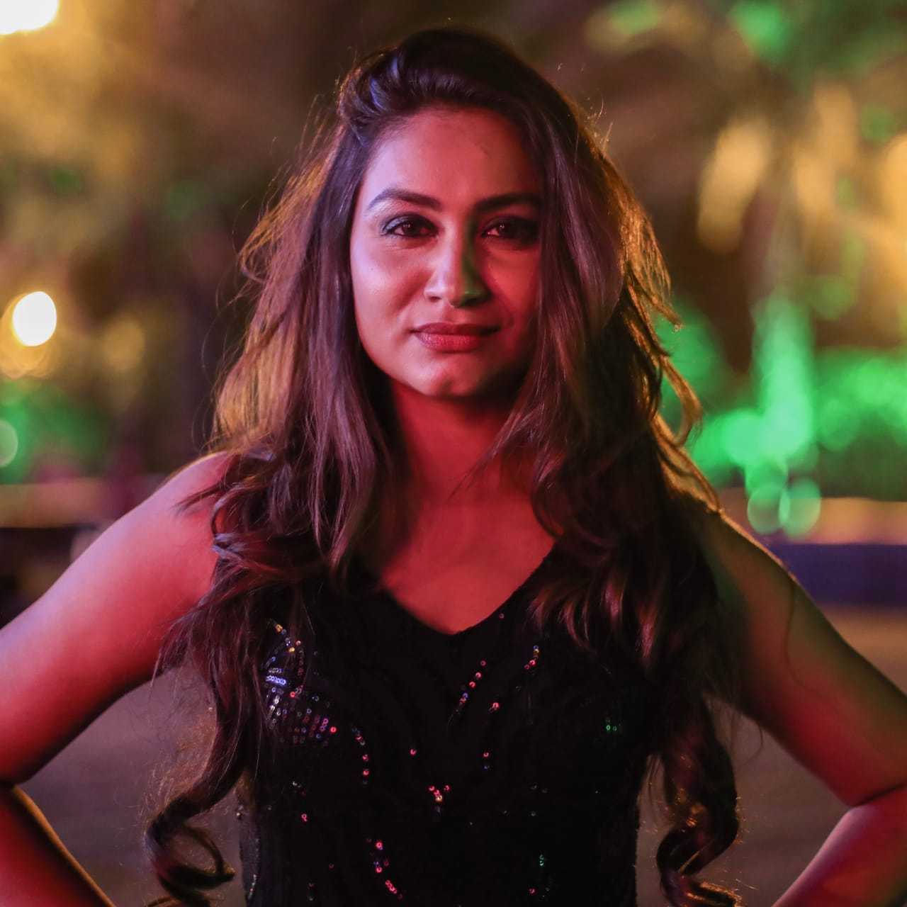 Celebrity Sanjana Macwan - Tring India