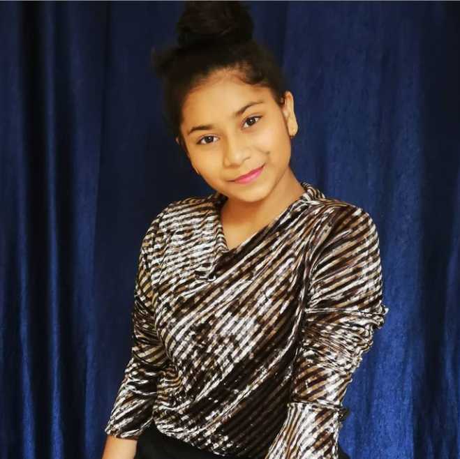 Celebrity Kumkum Shinde - Tring India