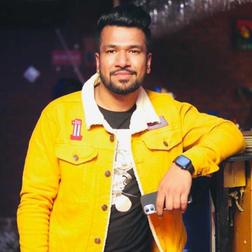 Celebrity Deepanshu Goyal - Tring India