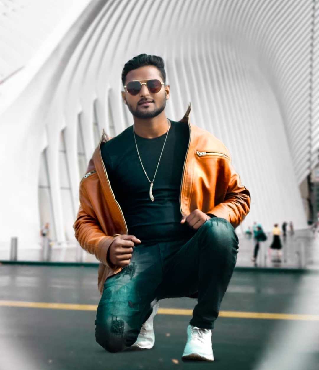 Celebrity Mohd Mahtab Farooqui - Tring India