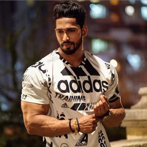 Celebrity Jiten Marke - Tring India