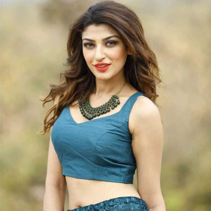Celebrity Sherrnavaz Sam Jijina - Tring India