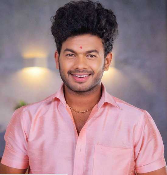 Celebrity Siddu Moolimani - Tring India