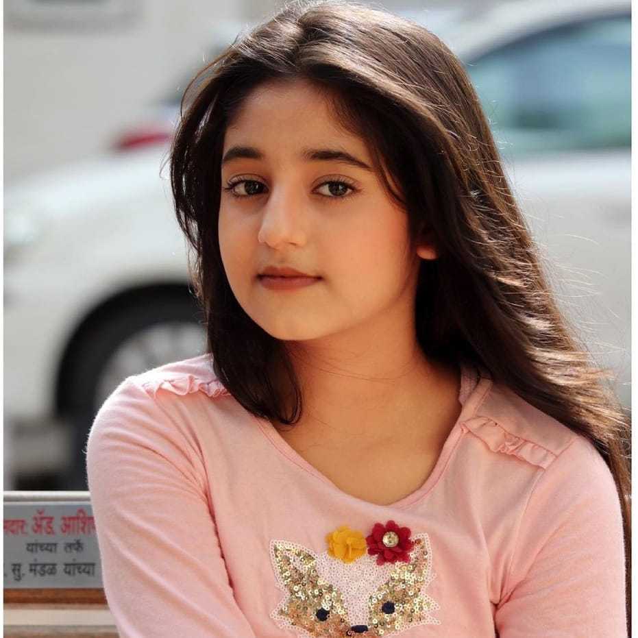 Celebrity Samriddhi Yadav - Tring India