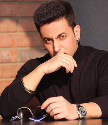 Celebrity Najeem Khan - Tring India