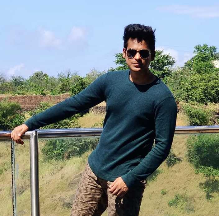 Celebrity Shubham Verma - Tring India