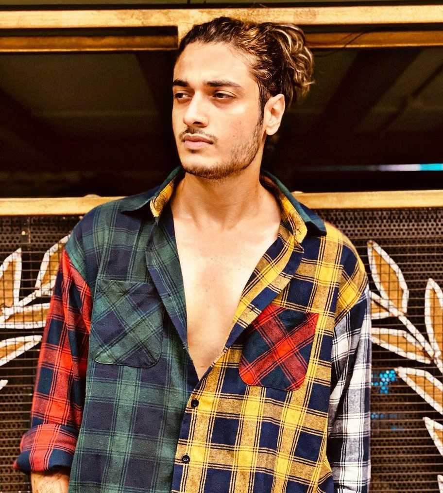 Celebrity Sahil .M. Khan - Tring India