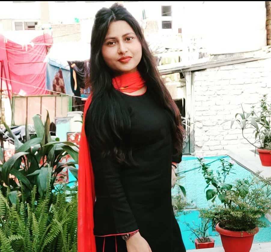 Celebrity Sonali Singh - Tring India