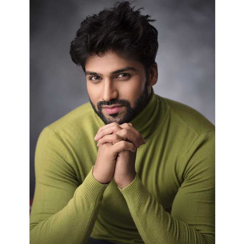 Celebrity Gaurav Deshmukh - Tring India