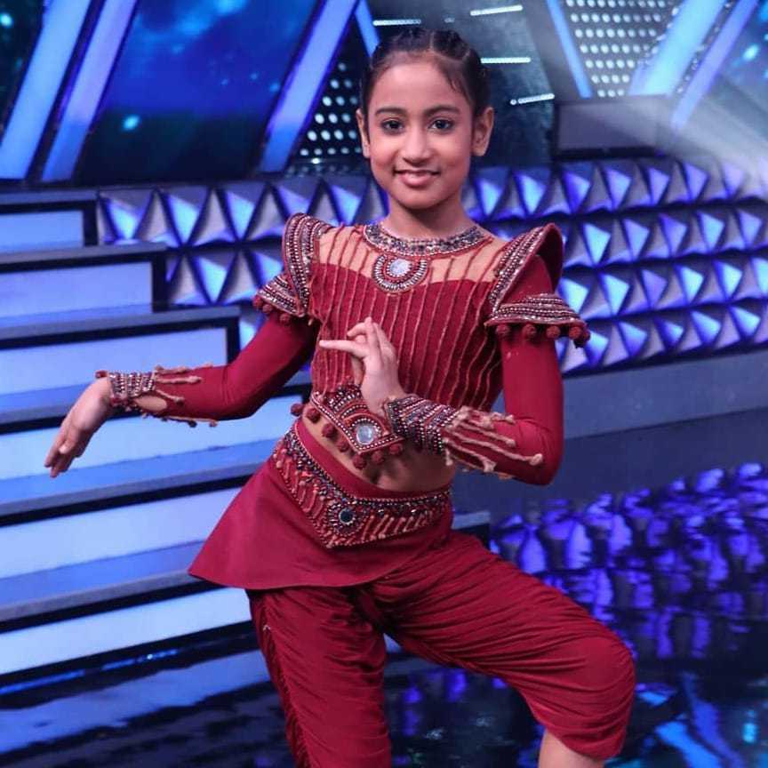 Celebrity Neerja Tiwari - Tring India