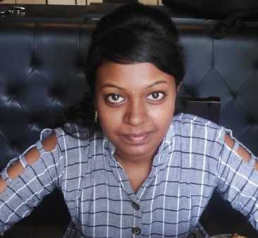 Celebrity Nive - Tring India