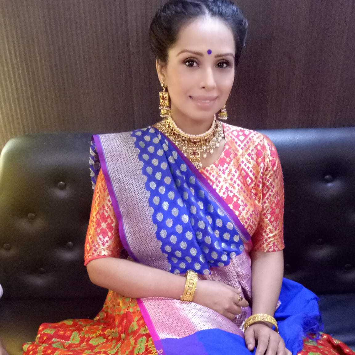 Celebrity Sangeeta Adhikary - Tring India