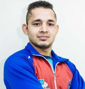 Celebrity Vikas Kumar - Tring India