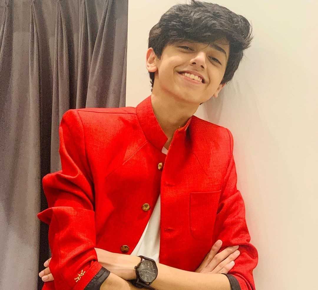 Celebrity Abhishek Sharrma - Tring India