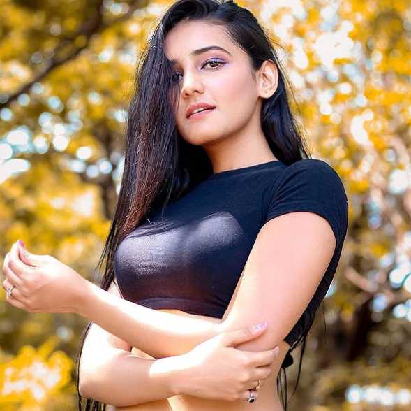 Celebrity Palak Agrawal - Tring India