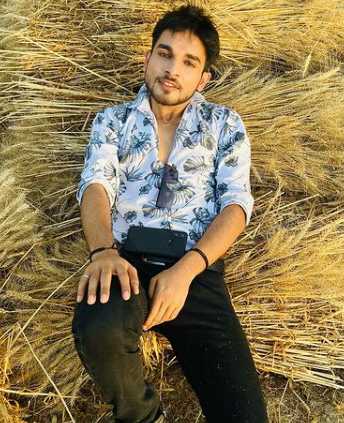 Celebrity Shivanshu Sharma - Tring India