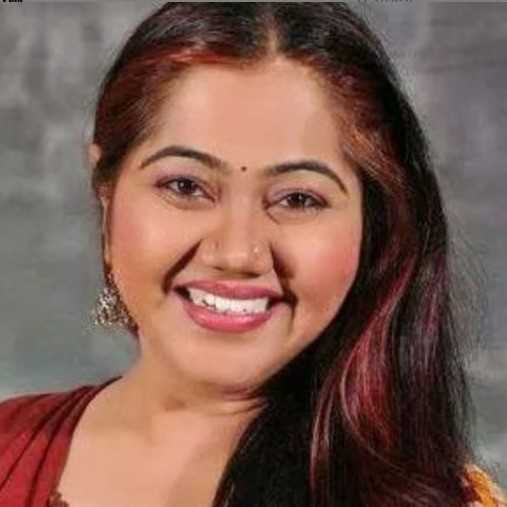 Celebrity Manishaa Purohit - Tring India