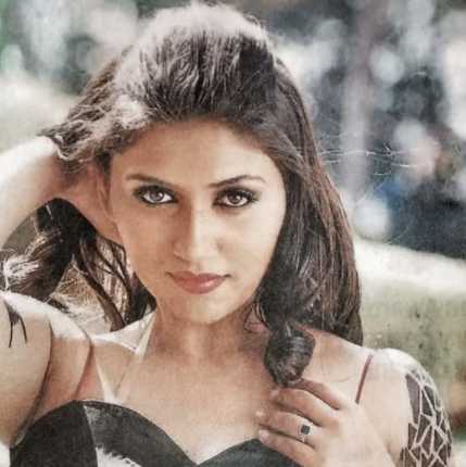 Celebrity Neetu Shetty - Tring India