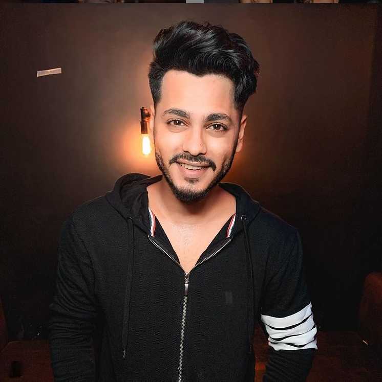 Celebrity Bhagyesh Hendre - Tring India