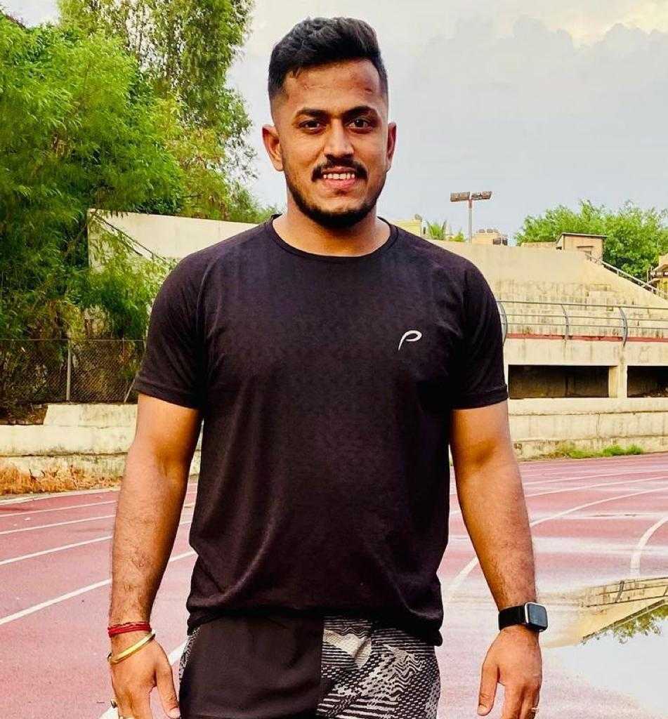 Celebrity Viraj Landge - Tring India