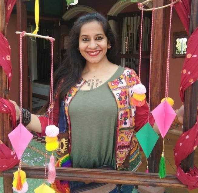 Celebrity Khushali Jariwala - Tring India