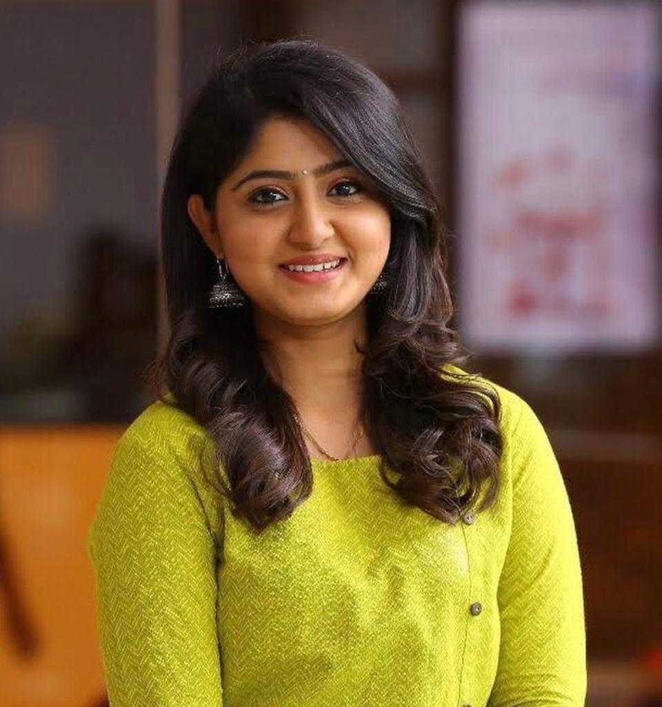 Celebrity Radhika Rao - Tring India