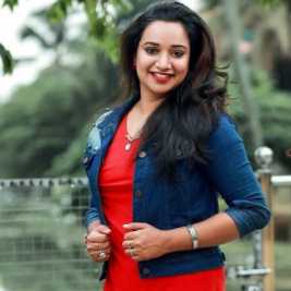 Celebrity Gowri Krishnan- Tring India