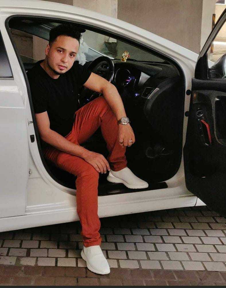 Celebrity Chakir Hussain - Tring India