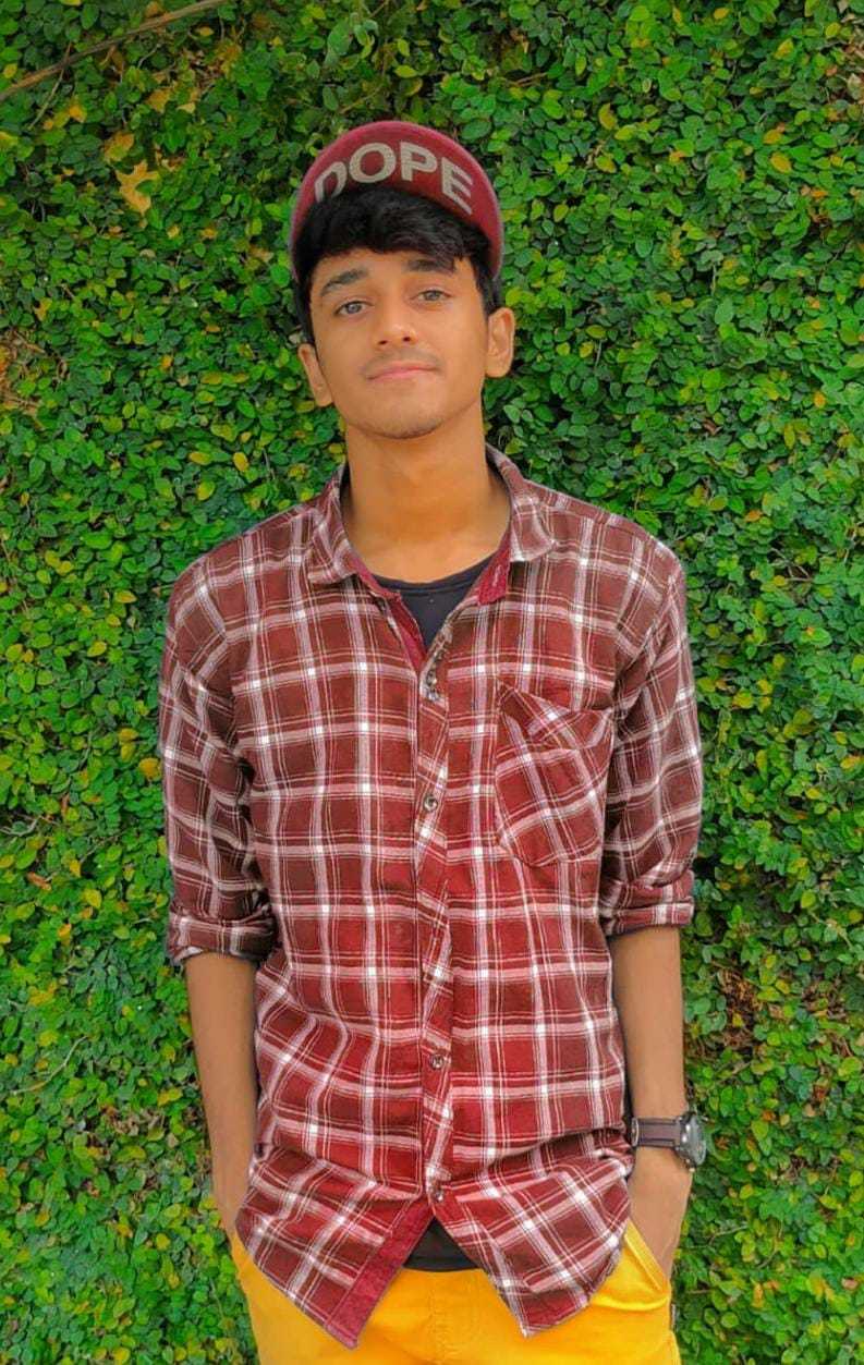 Celebrity Deep Mitra - Tring India