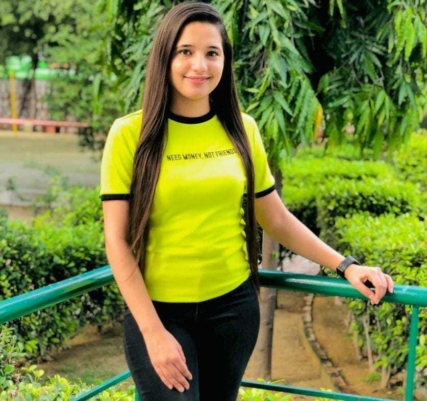 Celebrity Kanika Rana - Tring India