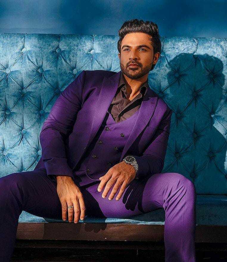 Celebrity Mohammad Nazim - Tring India