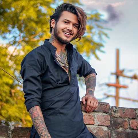 Celebrity Sagar Angural - Tring India