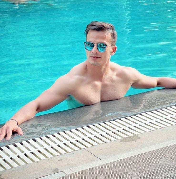 Celebrity Ashish Matta - Tring India